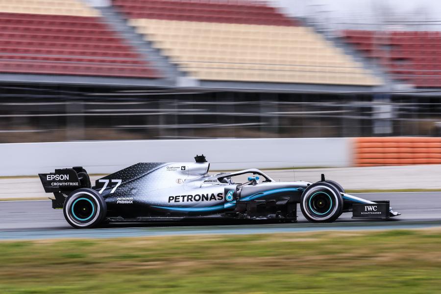  Mercedes-AMG F1 W10 EQ Power+ 2019 года  (фото 19 из 31)